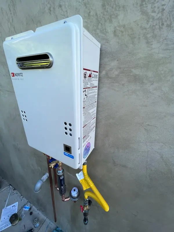 Tankless water heater installation for South Side homes